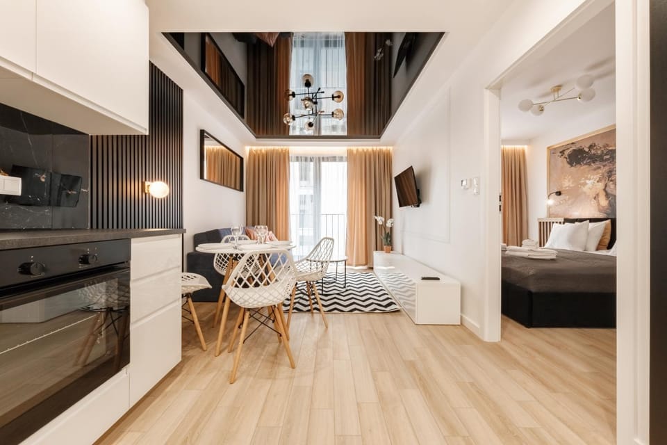 Bed, Kitchen or kitchenette, Living room, Photo of the whole room, Seating area, Dining area, Bedroom
