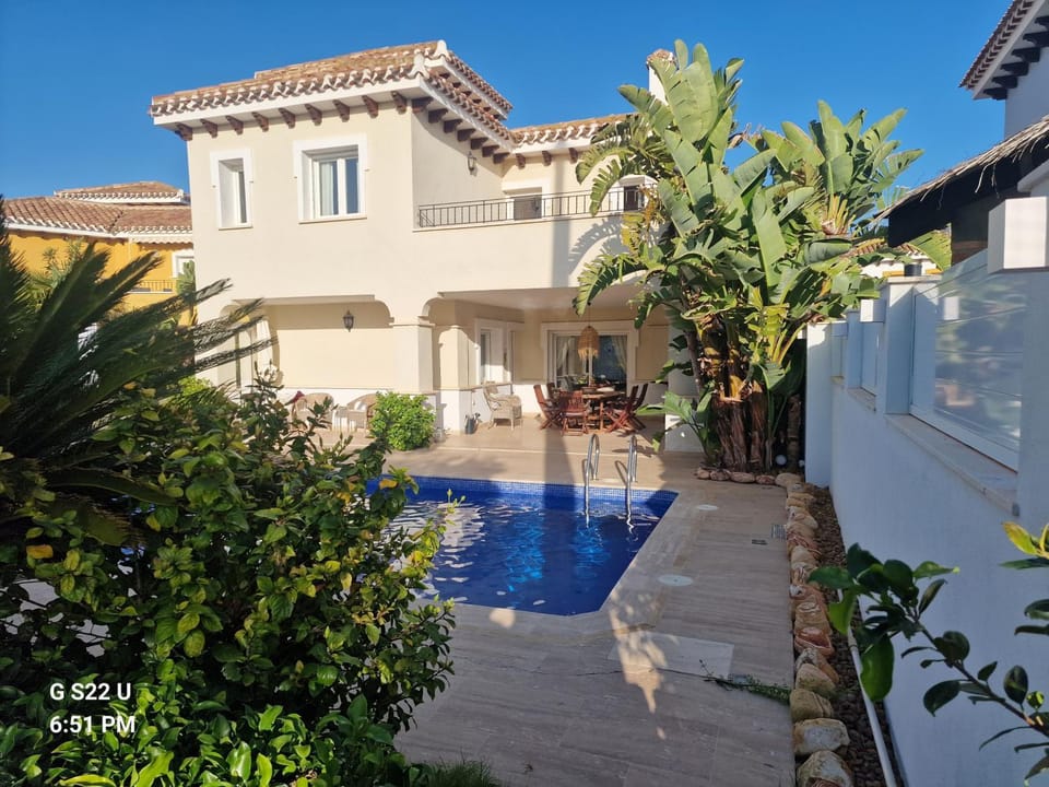 Luxury Villa - Pet Friendly & Free Parking Villa in Region of Murcia