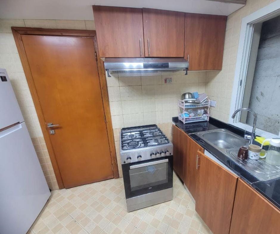 Kitchen or kitchenette, Kitchen or kitchenette