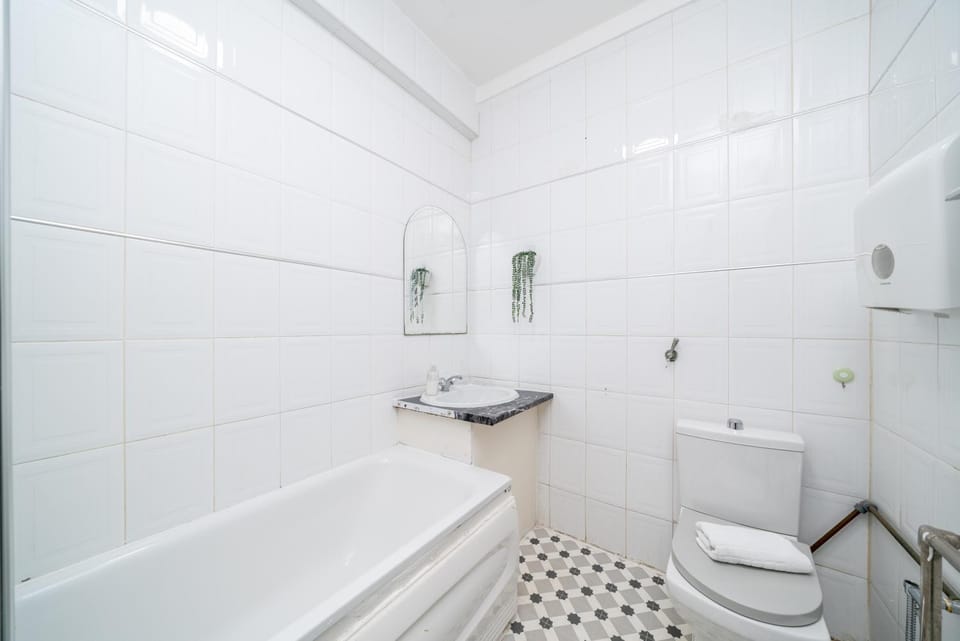Luxury Central London Apartment Prime Location Apartment in City of Westminster