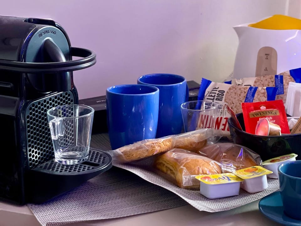 Coffee/tea facilities