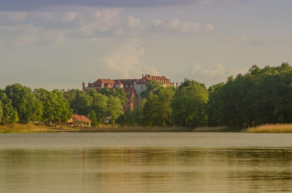 Nearby landmark, Day, Neighbourhood, Natural landscape, Hiking, Lake view, Landmark view