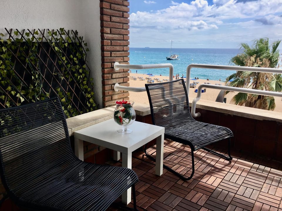 View (from property/room), Balcony/Terrace, Beach, Sea view