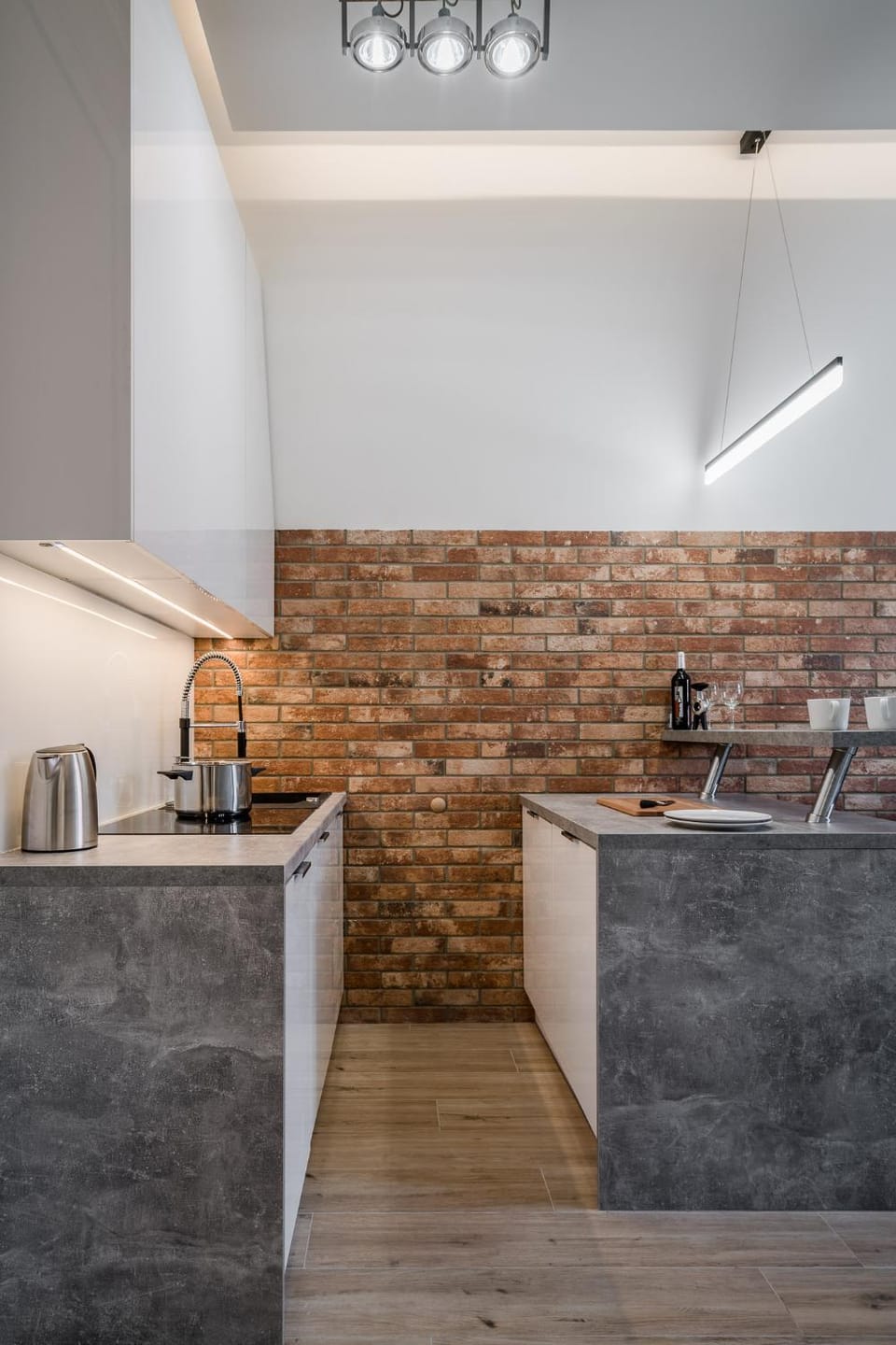 Coffee/tea facilities, Kitchen or kitchenette