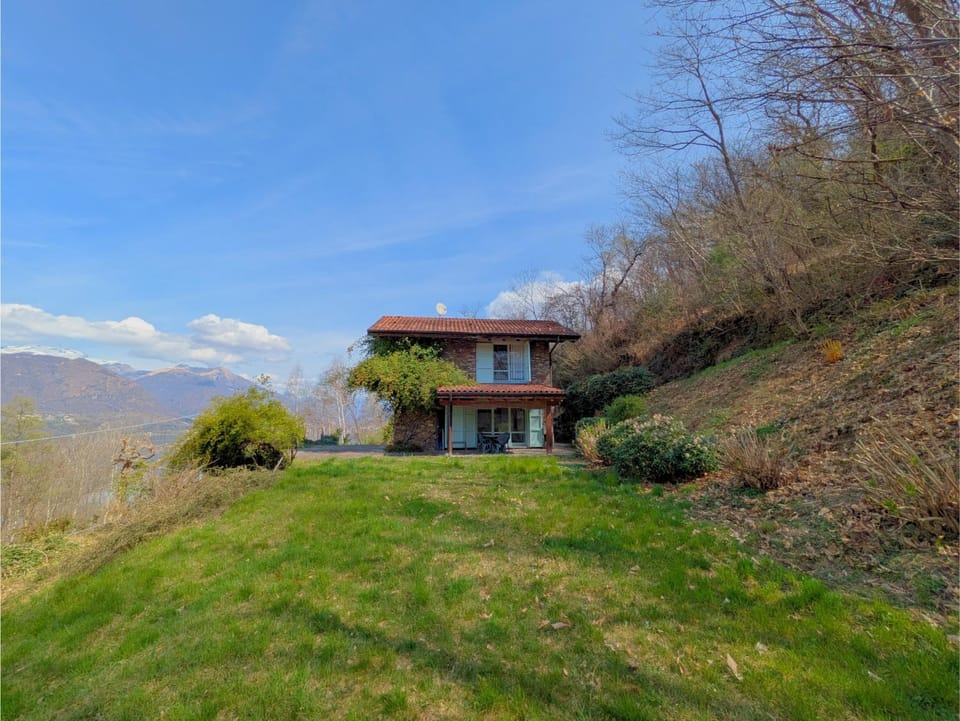 Property building, Garden, Garden view