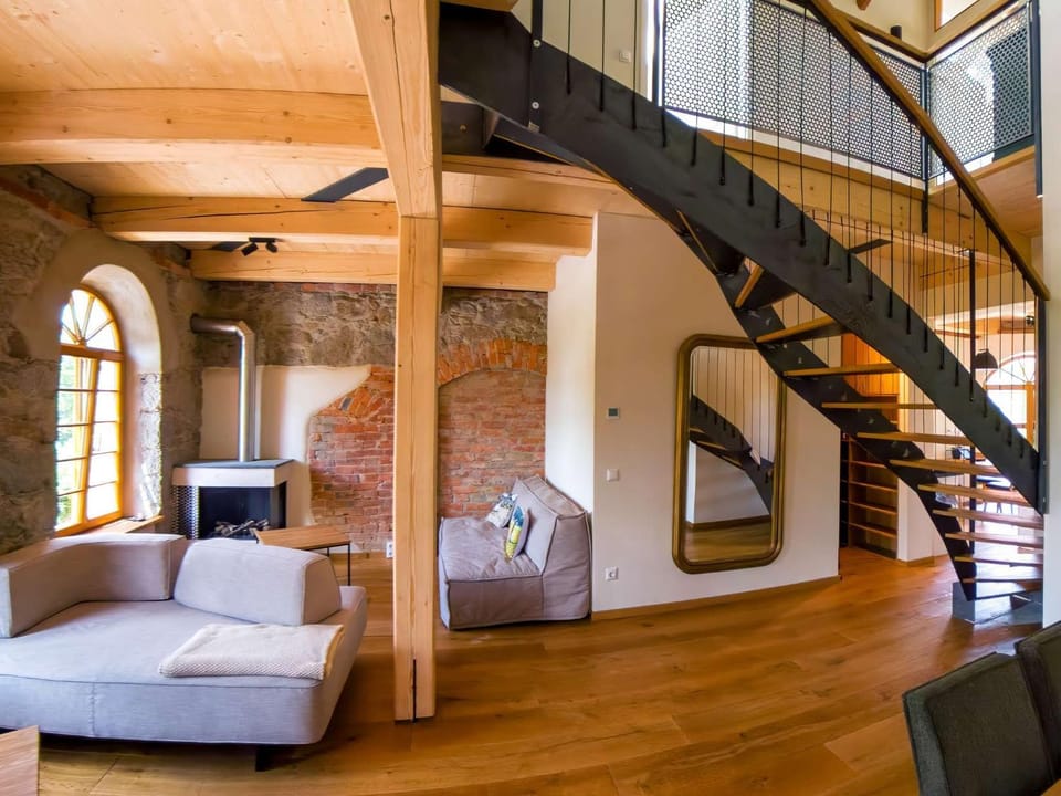 Living room, Seating area, fireplace