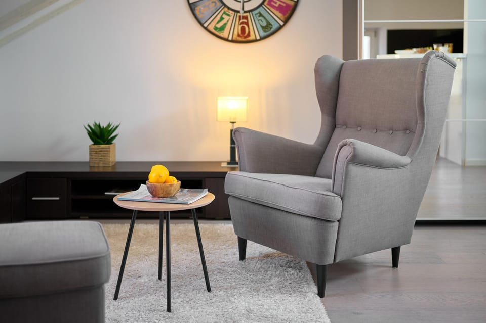 Living room, Seating area