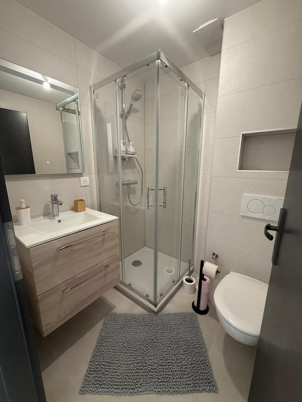 Le Comte - Studio Apartment in Bourgogne-Franche-Comté