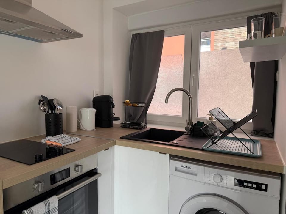 Le Comte - Studio Apartment in Bourgogne-Franche-Comté