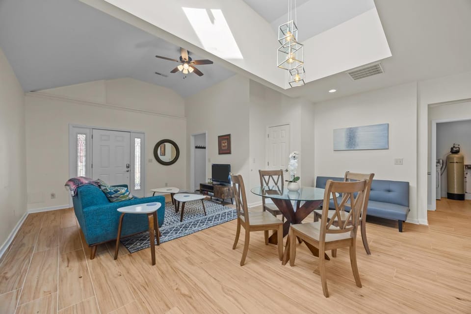 Hominy Creek Haven House in Upper Hominy