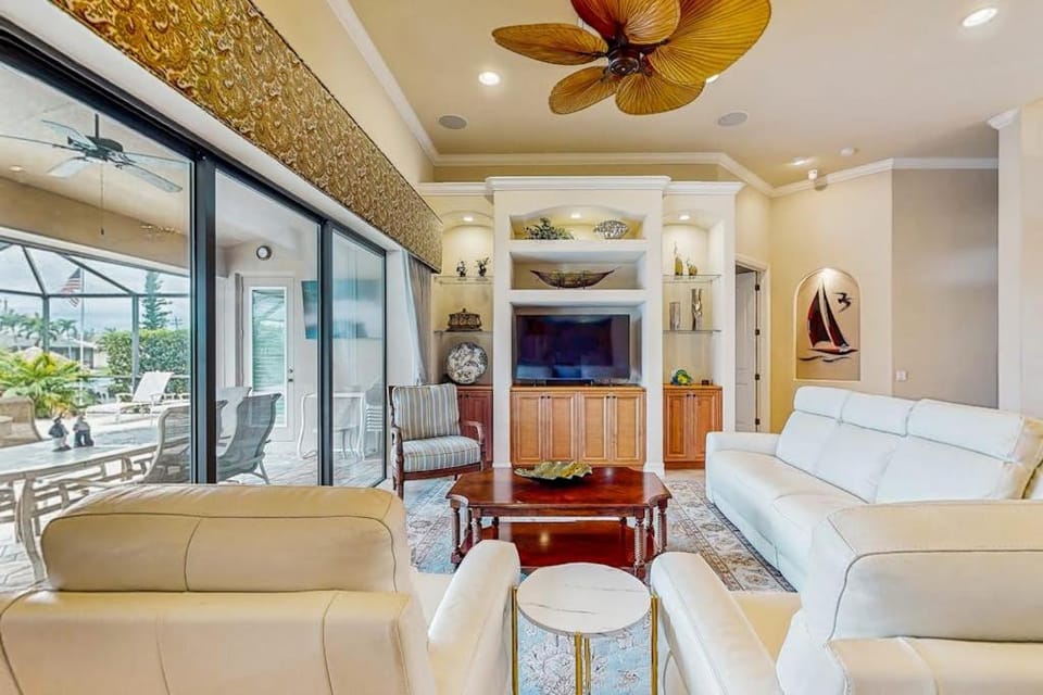 Elegance on the Canal House in Cape Coral