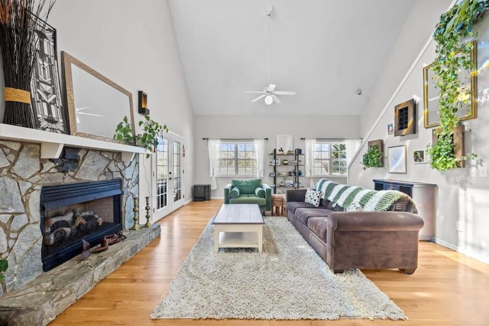 Lake Daze House in Lake Junaluska