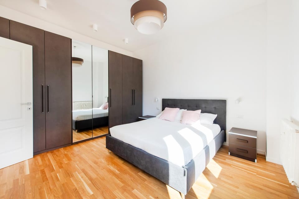 Bed, Photo of the whole room, Bedroom, wardrobe