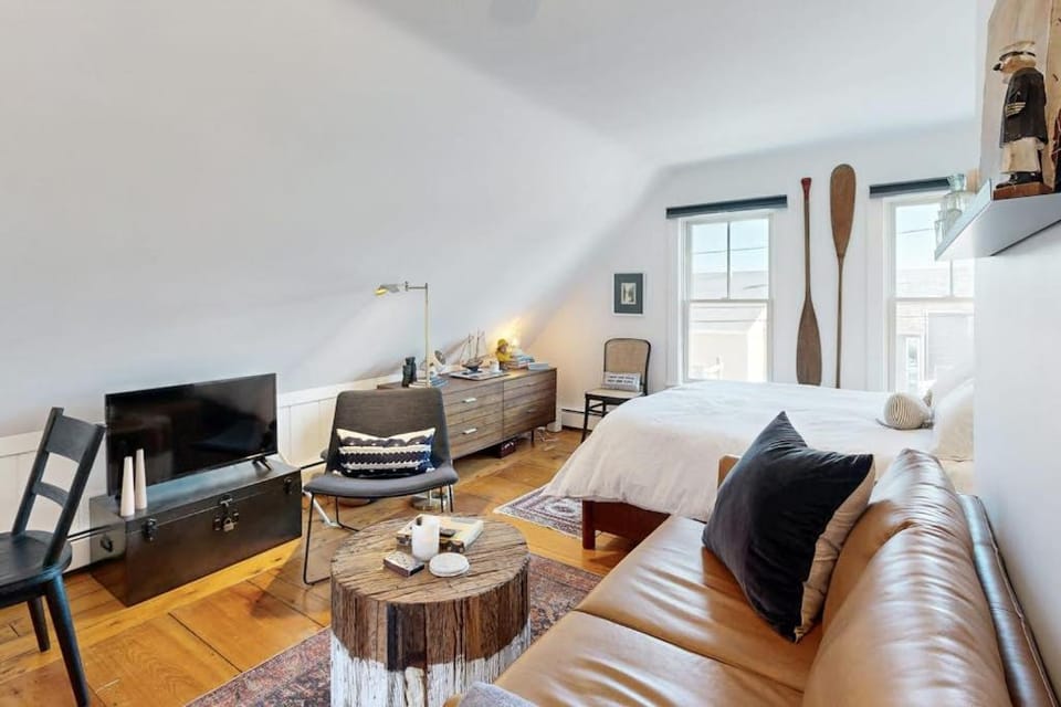 The Buoy Room House in Provincetown