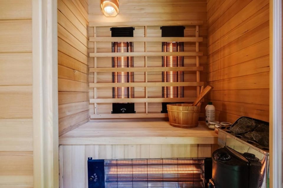 Luxe Chalet Veluwe Sauna en Hottub Chalet in Hoenderloo
