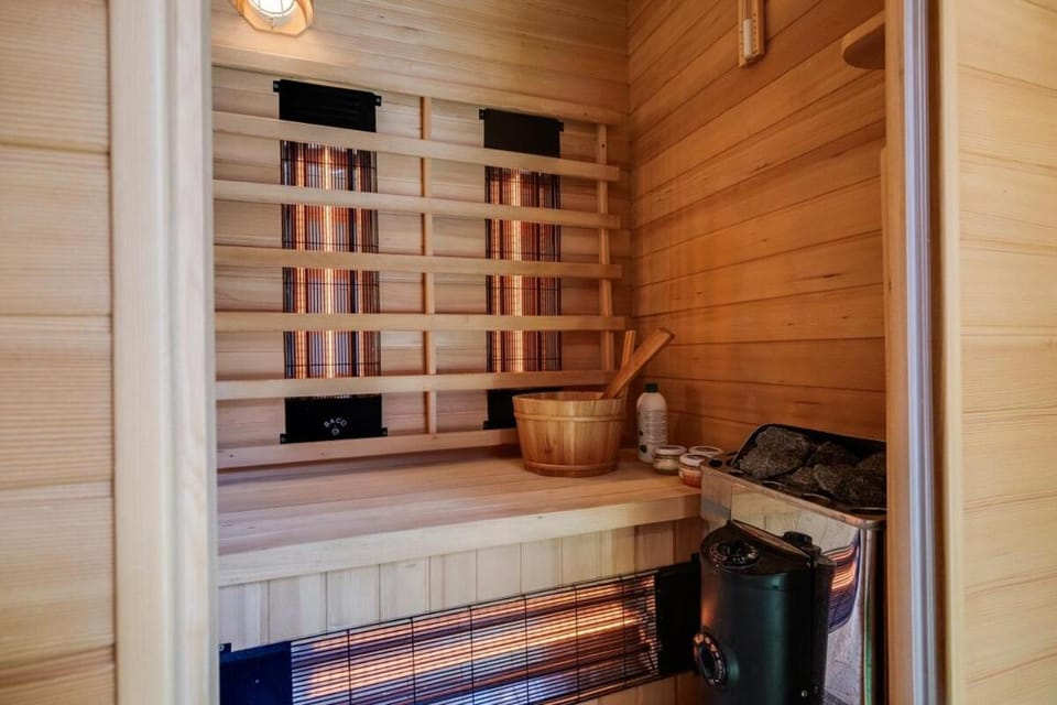 Luxe Chalet Veluwe Sauna en Hottub Chalet in Hoenderloo