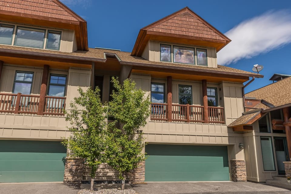 Crail Creek 85 House in Big Sky