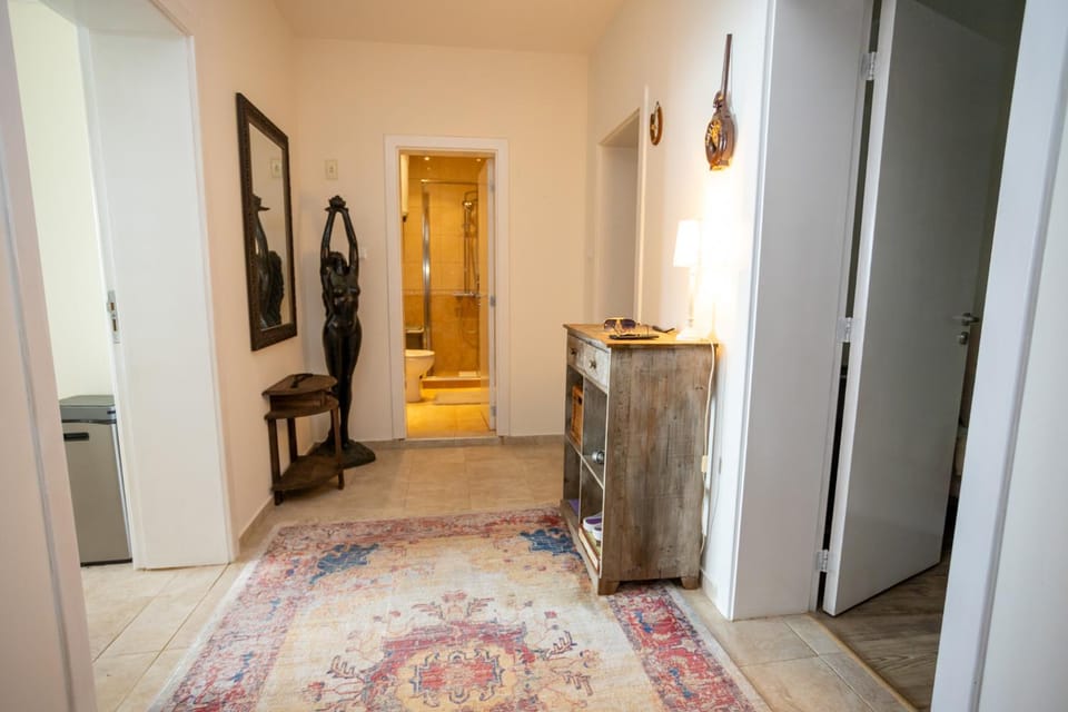 Complex Saint-George ruim appartement 2 slaapk 2 badk, open zeezicht Apartment in Kavarna