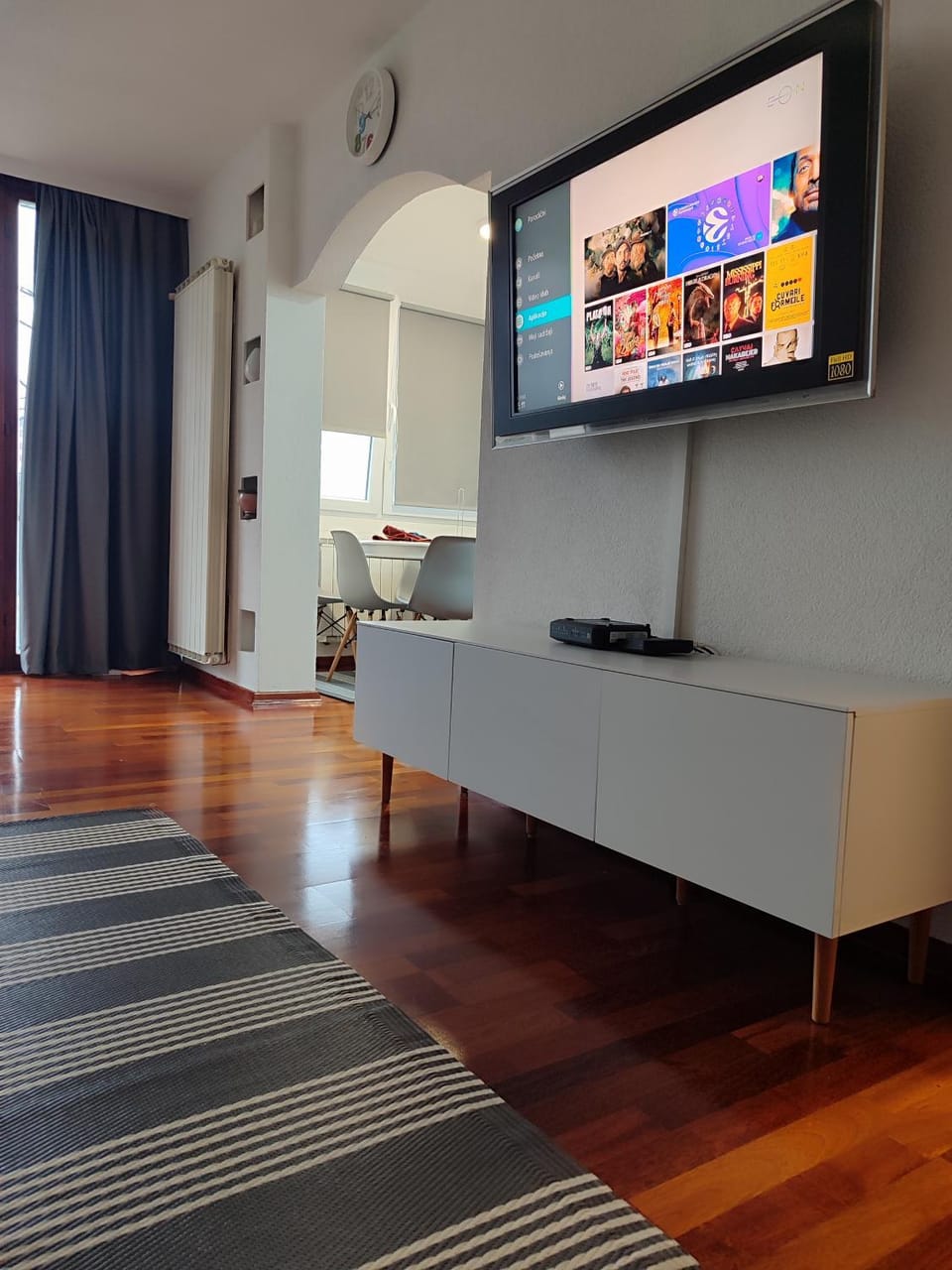 Communal lounge/ TV room, TV and multimedia, Living room, Seating area
