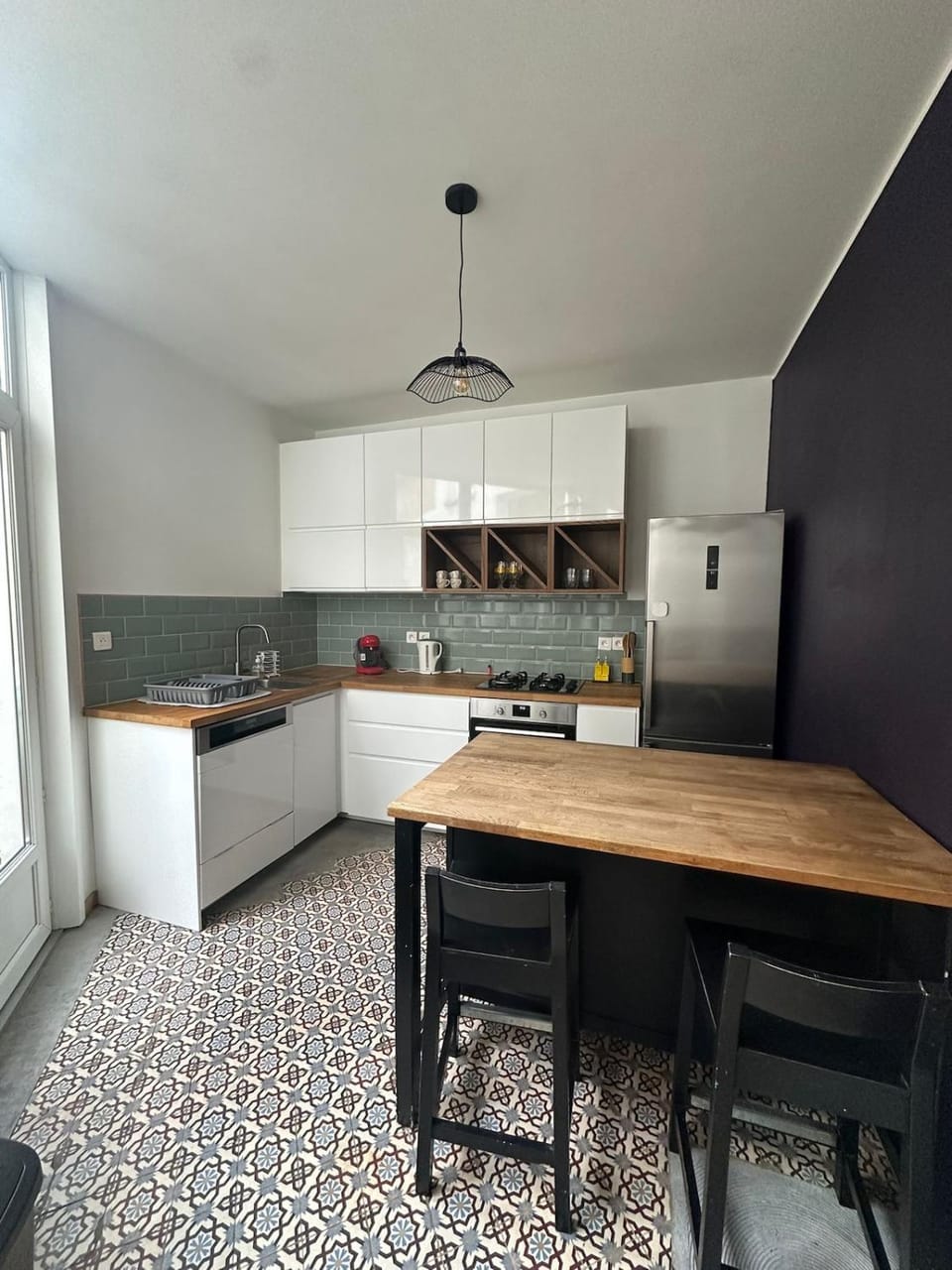 Dining area, dishwasher, oven, stove