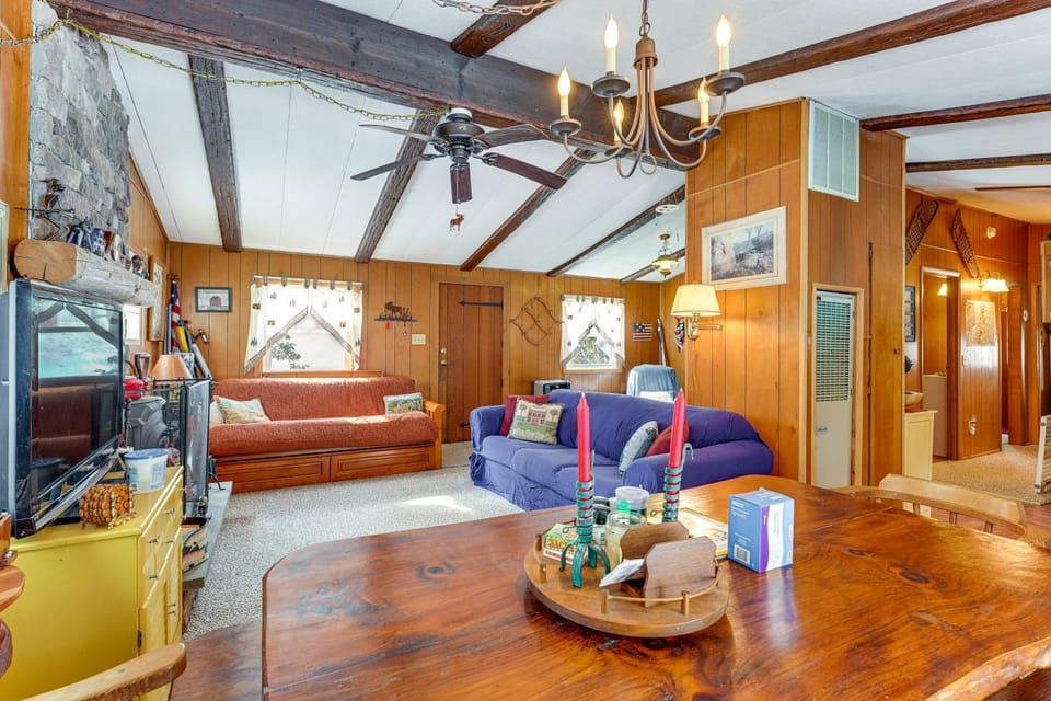 Hike, Ski & Unwind: Cabin w/ Deck in Chester! Cabin in Chester