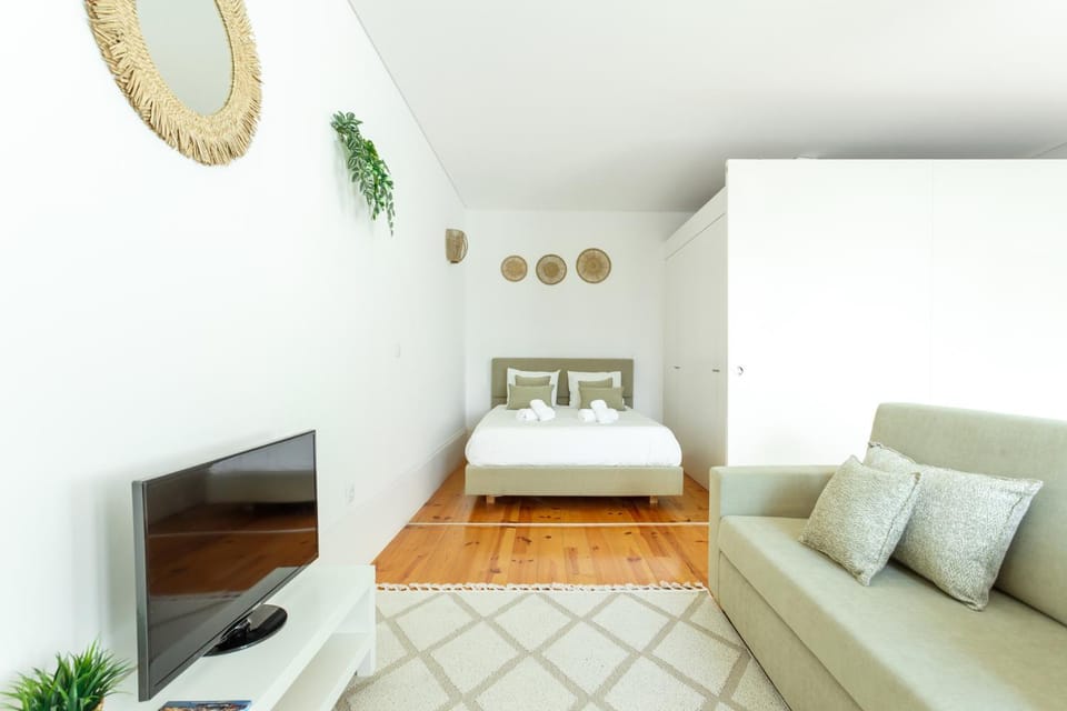 Bed, Photo of the whole room