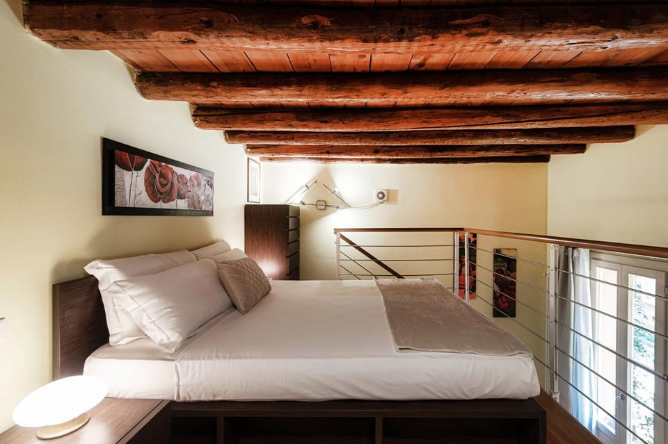 Borgovico 42 by Quokka 360 - Close To Como Train Station Apartment in Como
