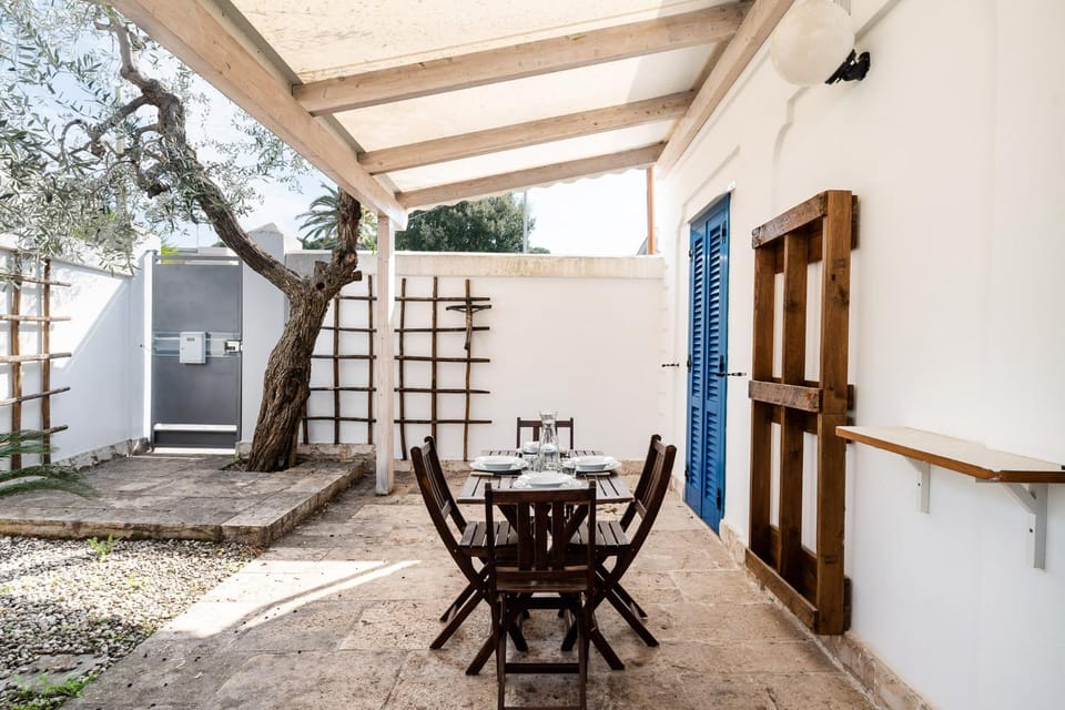 Gli ulivi sul mare - villetta a Bisceglie House in Apulia