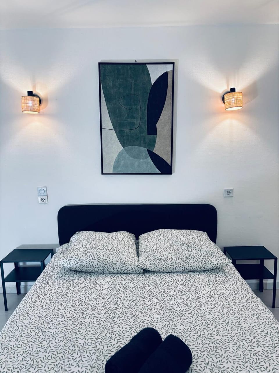 Meneau 2- Center-Wifi- Connected TV Apartment in Béziers
