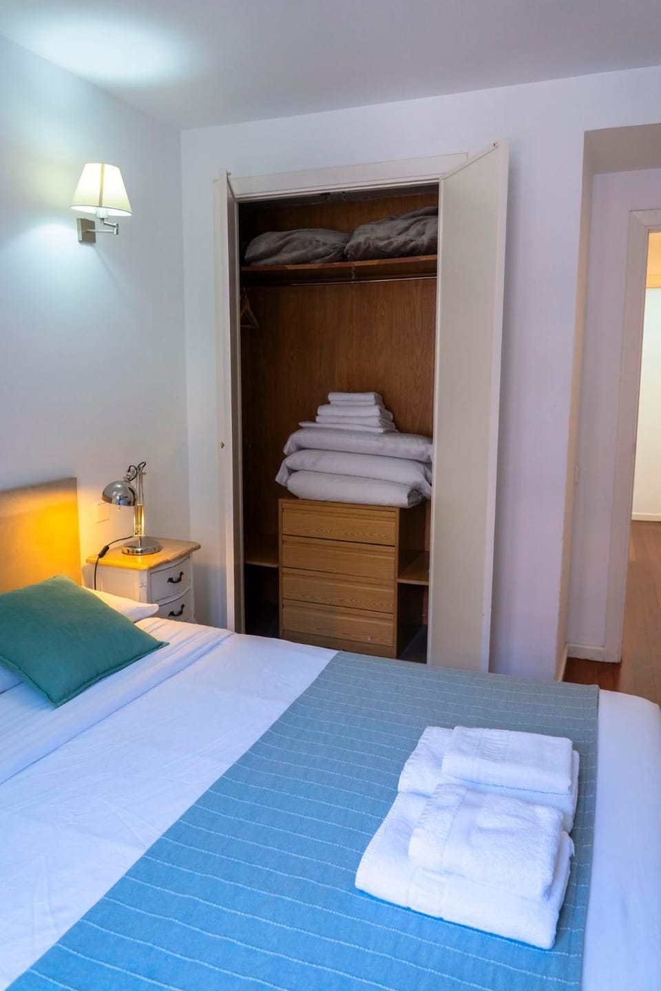 Bed, Photo of the whole room, Bedroom, towels, wardrobe
