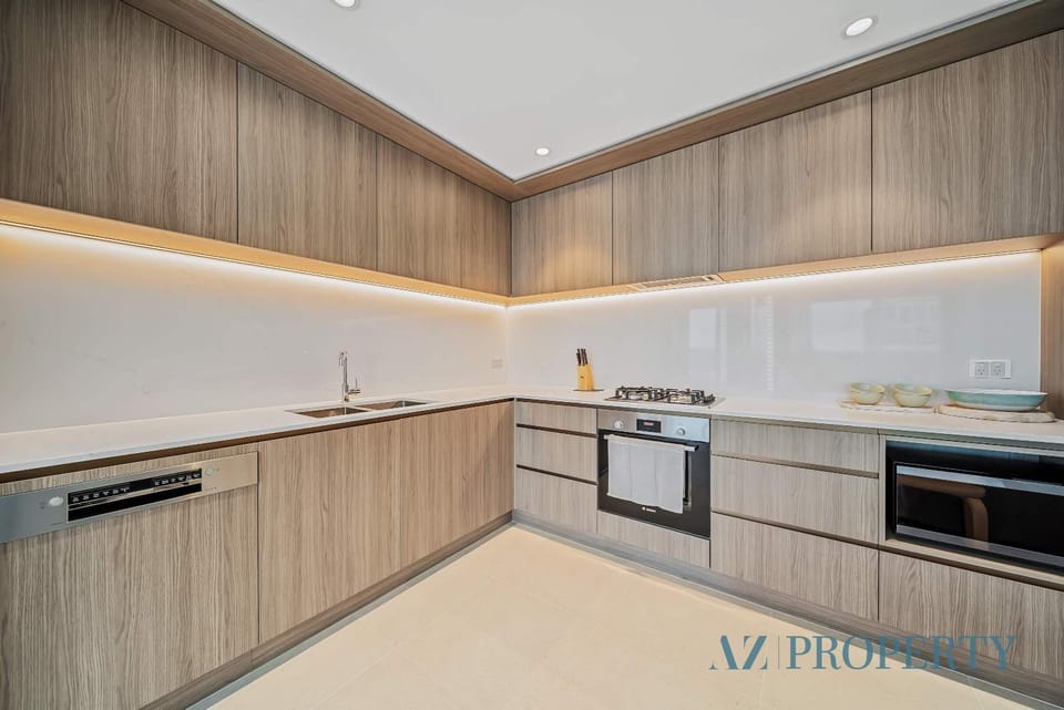 Brand new Luxurious 2 Bedroom Perth CBD Apartment in Perth