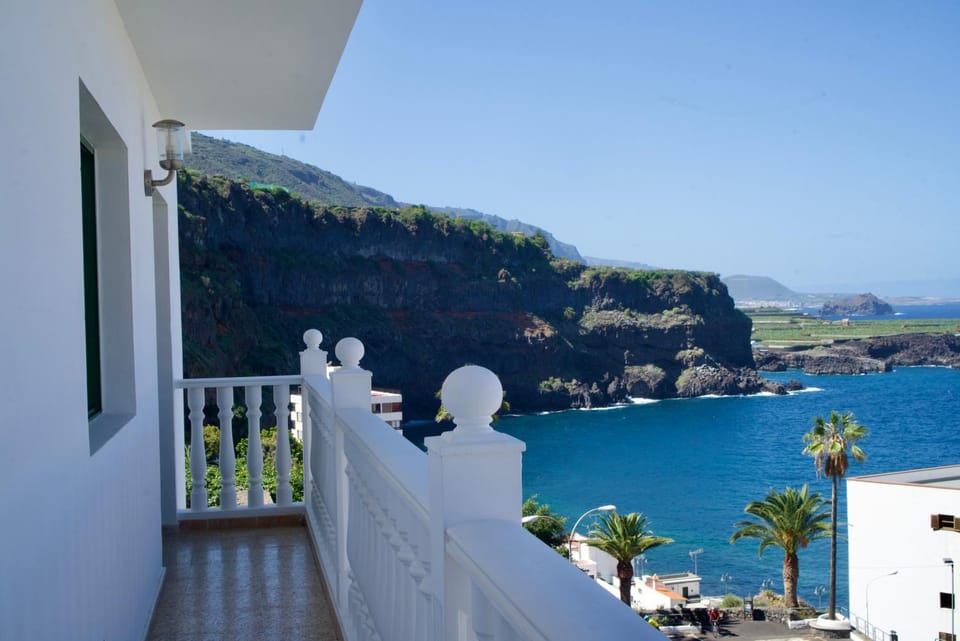 Nearby landmark, Natural landscape, Balcony/Terrace, Sea view