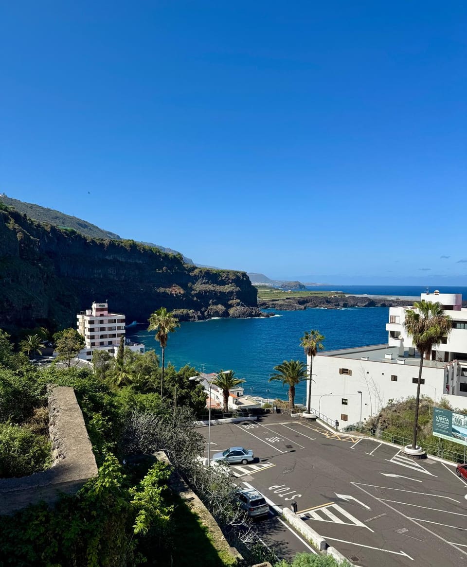 Nearby landmark, Natural landscape, City view, Sea view