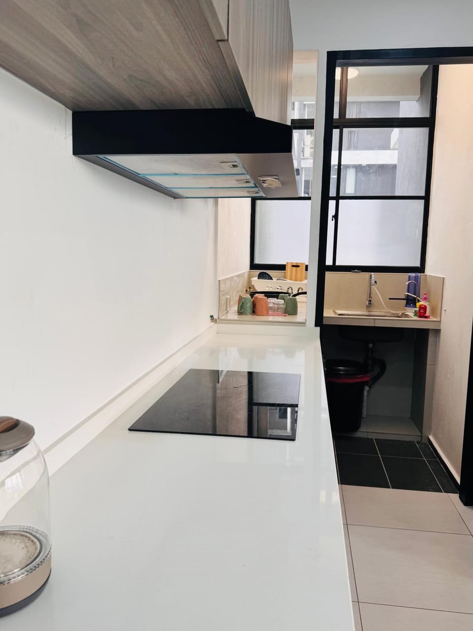 Spacious 2BR Stay 5 Queen Beds for Large Groups Apartment in George Town