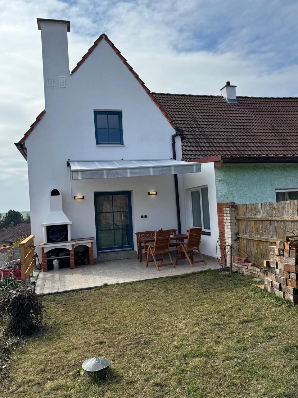 Property building, Garden view