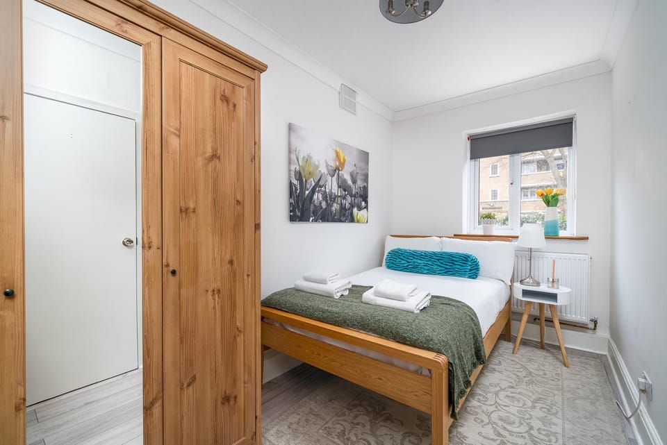 Bed, Photo of the whole room, Bedroom, towels, wardrobe