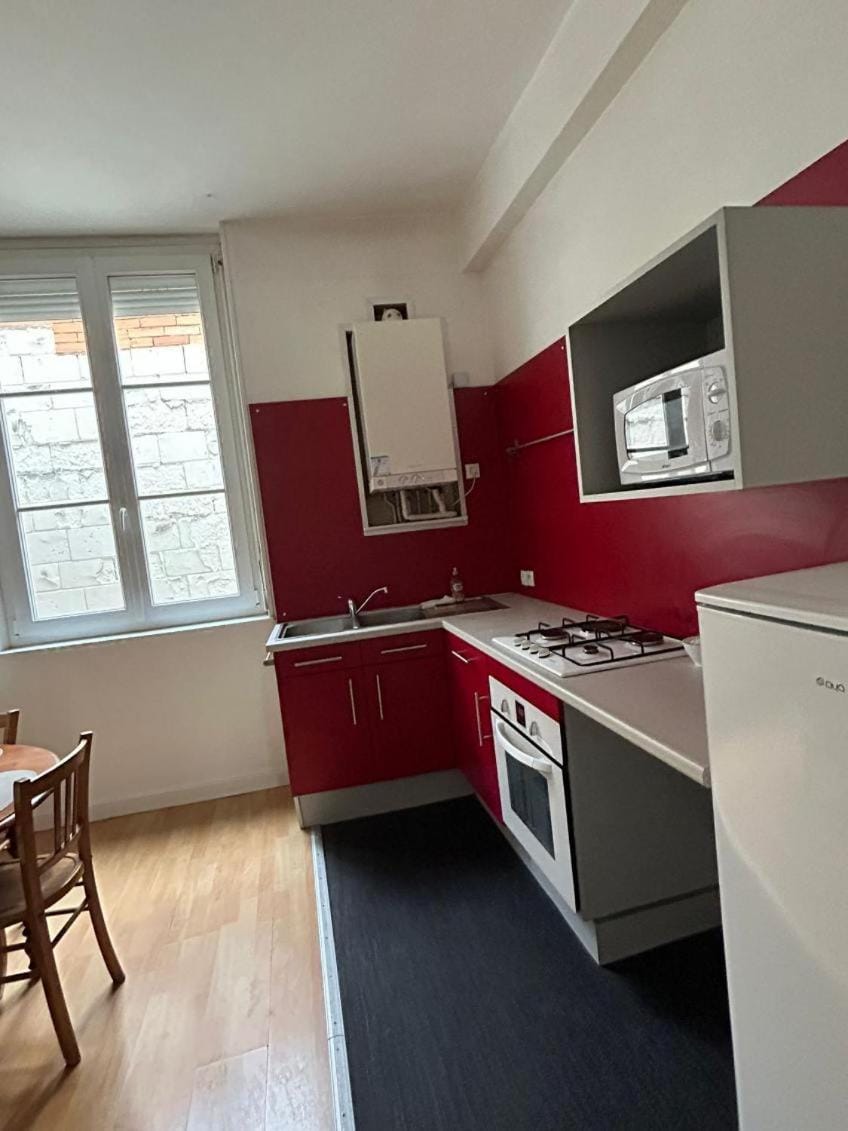 Appartment Doutre-2e étage Apartment in Angers