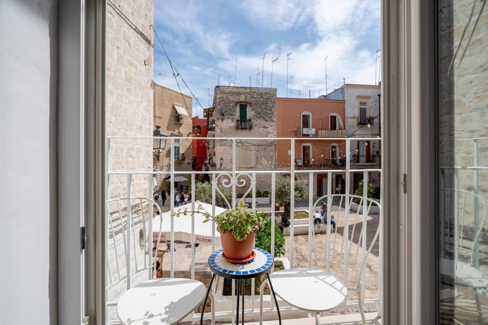View (from property/room), Balcony/Terrace