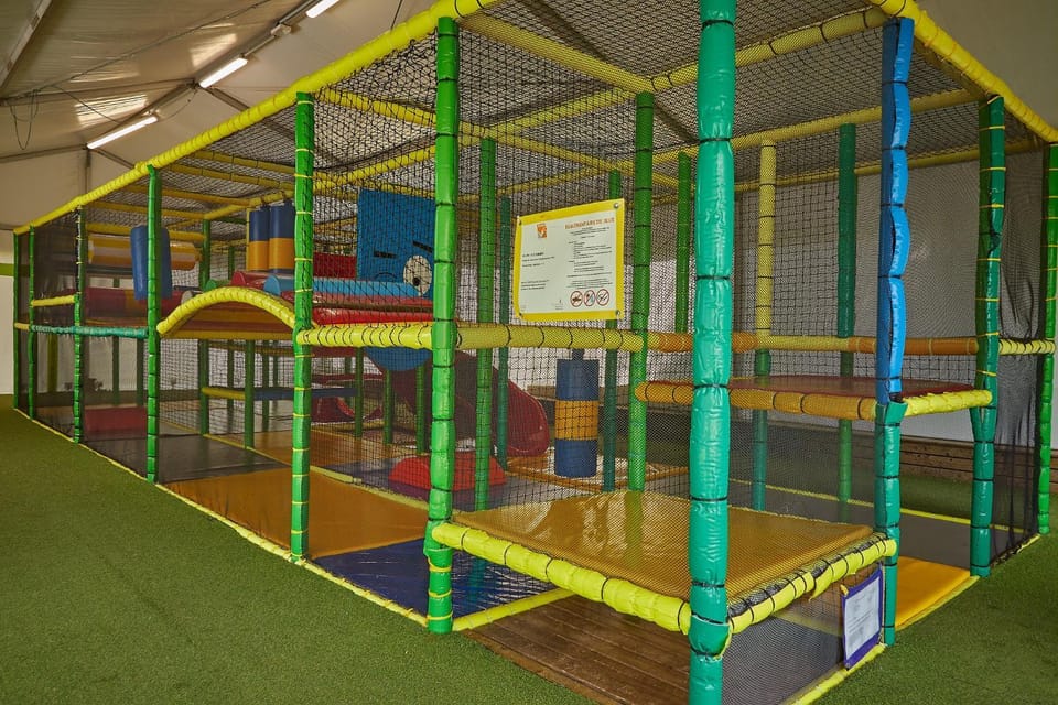 Kids's club