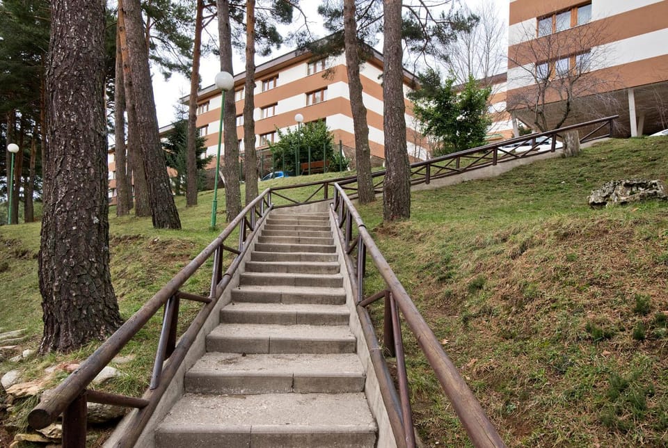 Property building, Natural landscape
