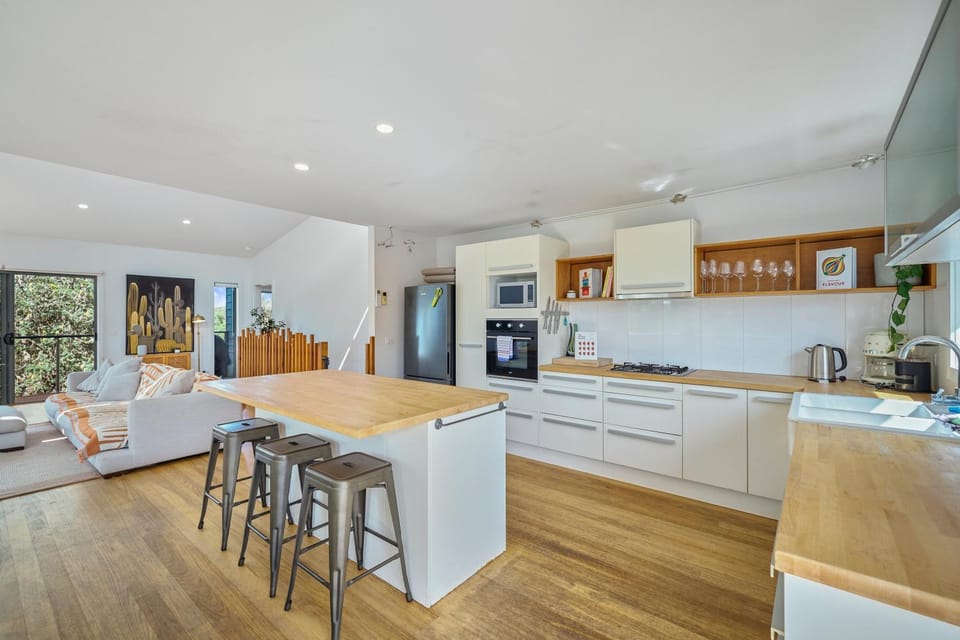 Seaview Retreat House in Torquay