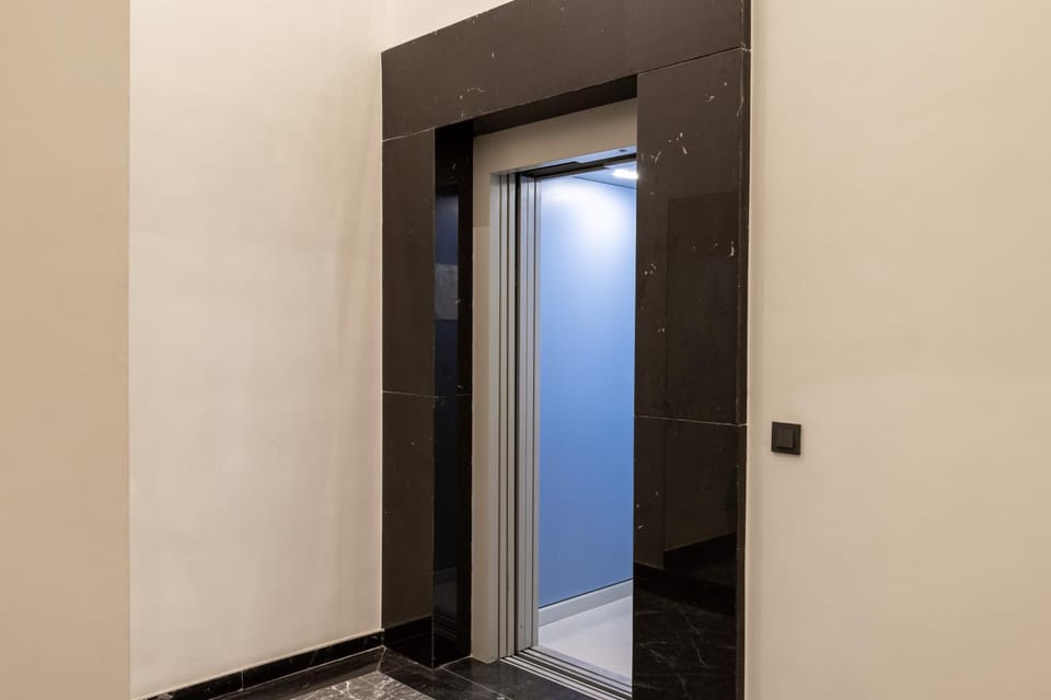 elevator