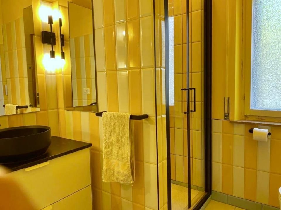 Shower, Bathroom, Bath