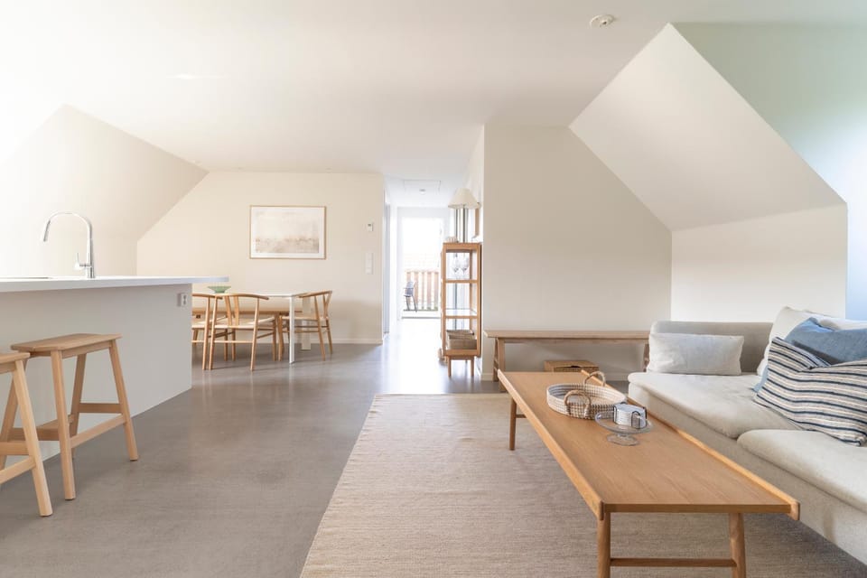 Kitchen or kitchenette, Living room, Photo of the whole room, Seating area, Dining area