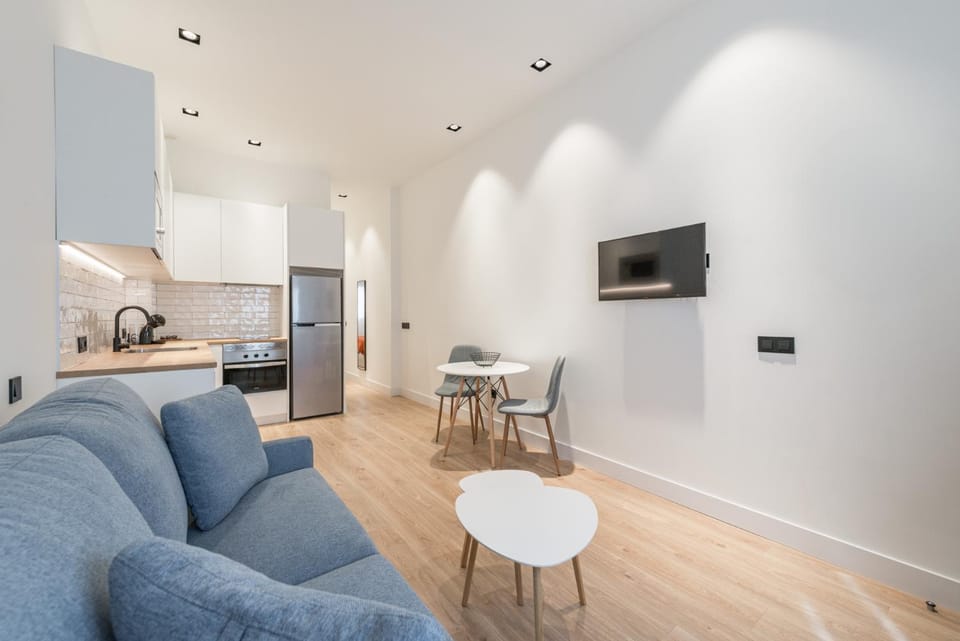 Kitchen or kitchenette, Seating area