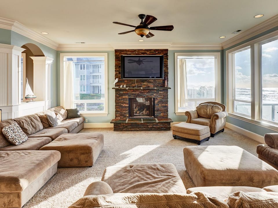 Admirals Beach Retreat House in Gleneden Beach