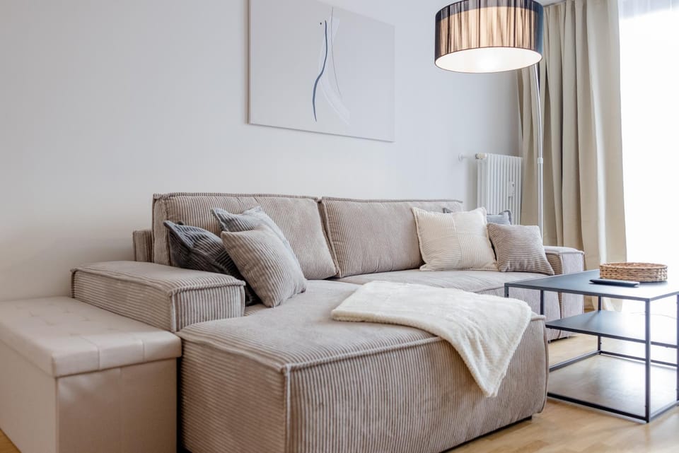 Living room, Photo of the whole room, Seating area