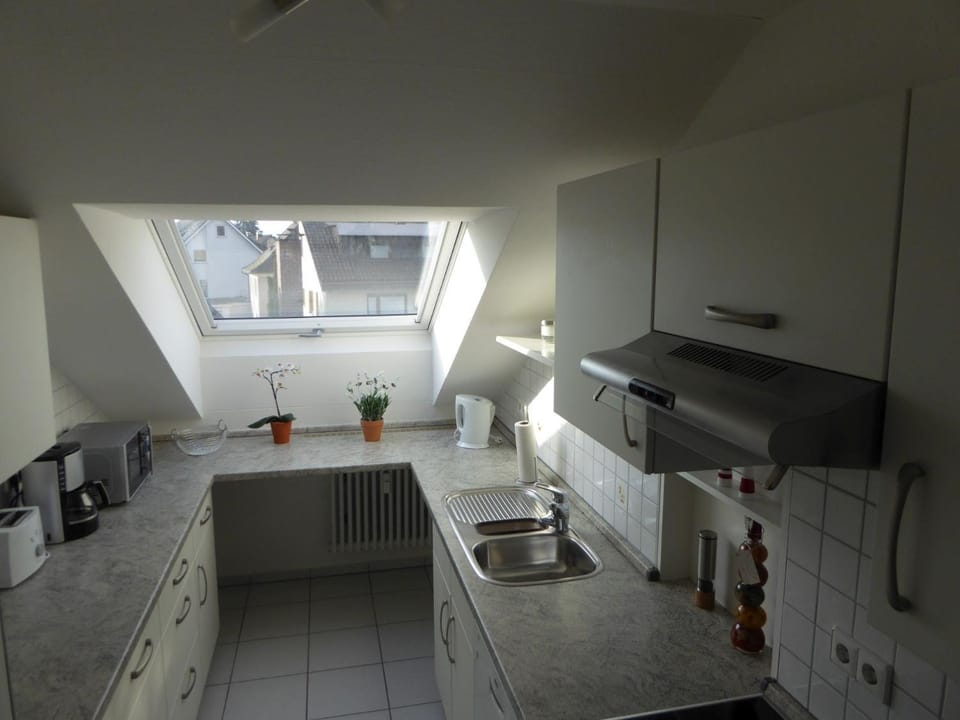 Property building, Kitchen or kitchenette, Living room