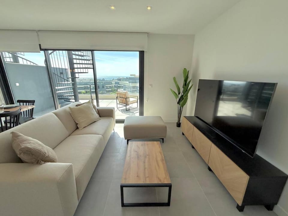 SR Oasis 325 2 BDR Penthouse with Sea View Apartment in Costa del Sol