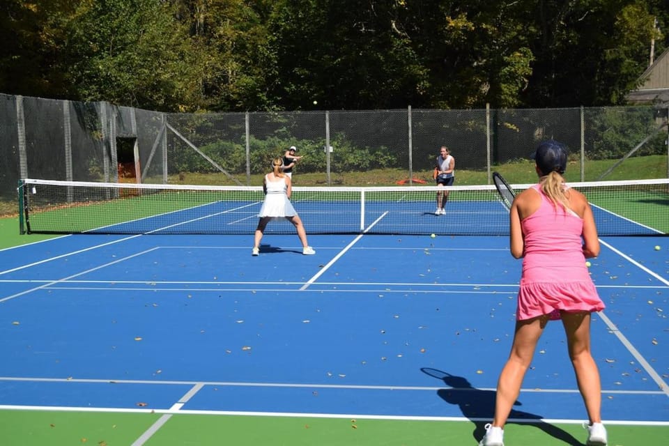 Tennis court